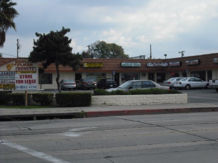9 Unit Retail Shopping Center across from Beverly Hospital